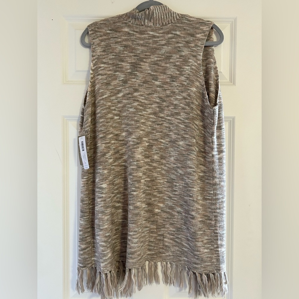 Chico's Sunny Isles Fringe Sweater Vest NWT - Picture 2 of 8